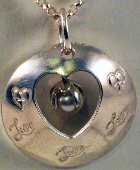 Love Heart Pendant w/White Culture Pearl and 19" Rolo Argentium Silver Chain