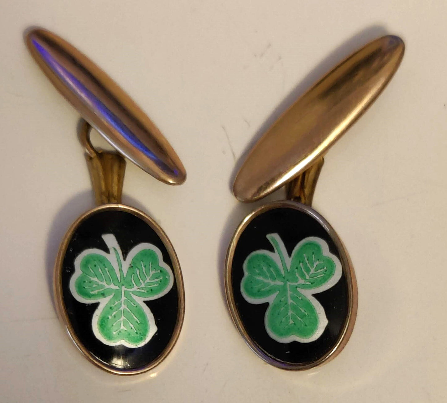 Unique Pair of Vintage 3-Clover Enameled Cuff-links