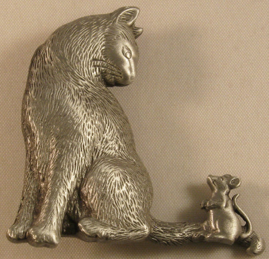 Cat and Mouse Signed "©JJ" Jonette Jewelry Co. Pewter Brooch