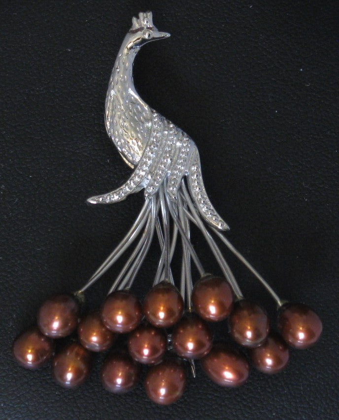 Clustered Chocolate Peacock Cultured Pearl Brooch